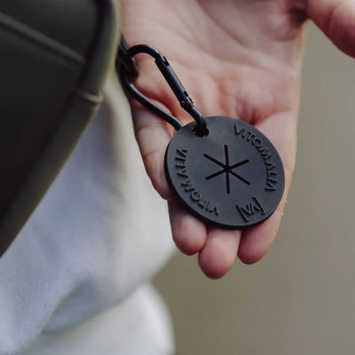 Poop bag holder with carabiner for full poop bags in black - set of 3